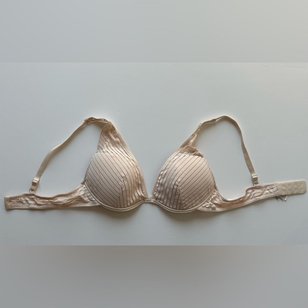 Almost new bra in good condition. 10$ for 2 bras